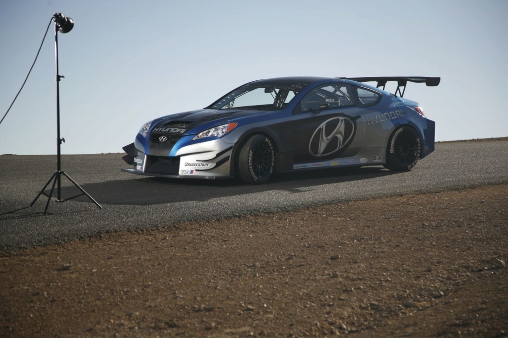 제네시스 쿠페 Rhys Millen Racing