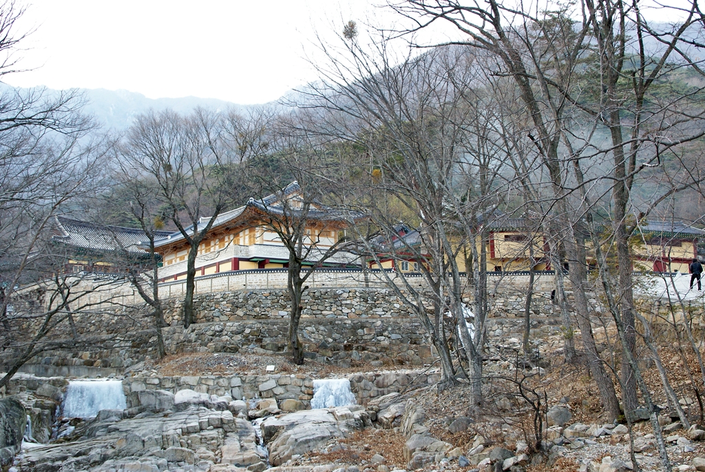 겨울 석남사