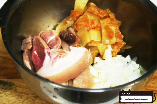볶은김치샌드위치