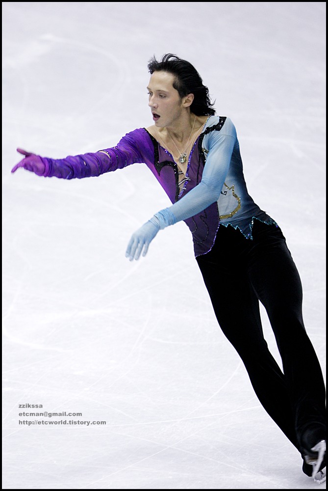 SBS ISU Grand Prix of Figure Skating Final Goyang Korea 2008/2009 2008/2009 SBS ISU 고양 피겨스케이팅 그랑프리 파이널 대회 Senior Men - Short Program Johnny WEIR