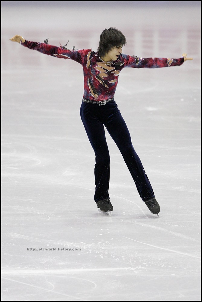 SBS ISU Grand Prix of Figure Skating Final Goyang Korea 2008/2009 2008/2009 SBS ISU 고양 피겨스케이팅 그랑프리 파이널 대회 Junior Men - Short Program Ivan BARIEV