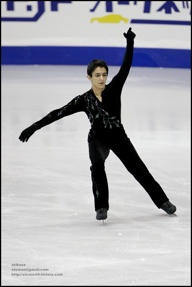 Armin MAHBANOOZADEH at 'SBS ISU Grand Prix of Figure Skating Final Goyang Korea 2008/2009' Junior Men - Short Program