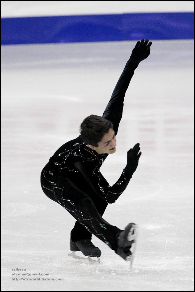 Armin MAHBANOOZADEH at 'SBS ISU Grand Prix of Figure Skating Final Goyang Korea 2008/2009' Junior Men - Short Program