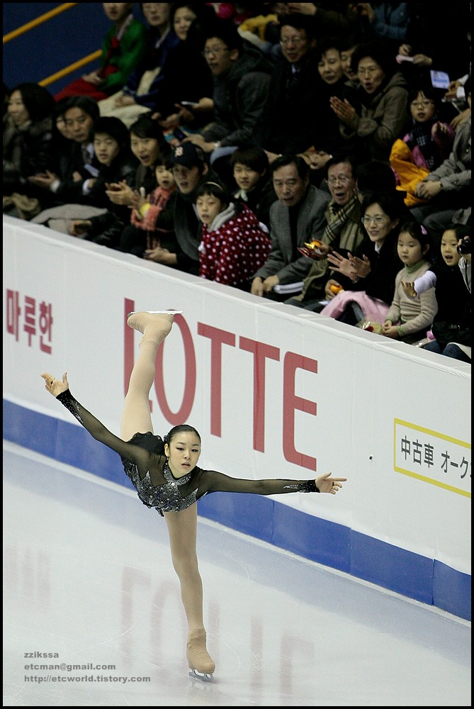 Yu-Na KIM (김연아) at 'SBS ISU Grand Prix of Figure Skating Final Goyang Korea 2008/2009' Senior Women - Short Program