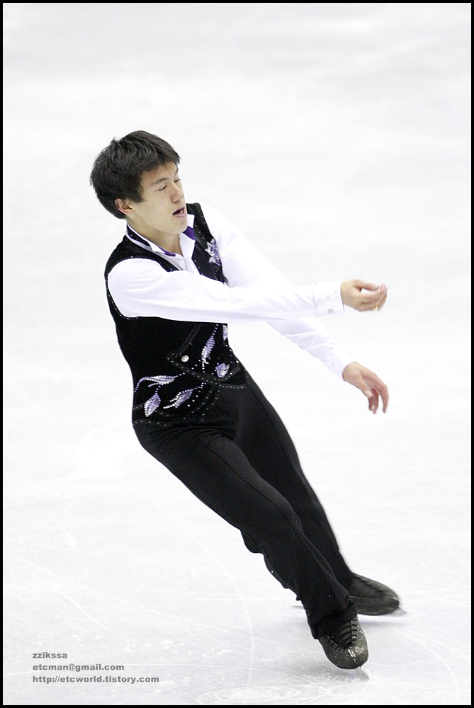 Patrick CHAN at 'SBS ISU Grand Prix of Figure Skating Final Goyang Korea 2008/2009' Senior Men - Short Program