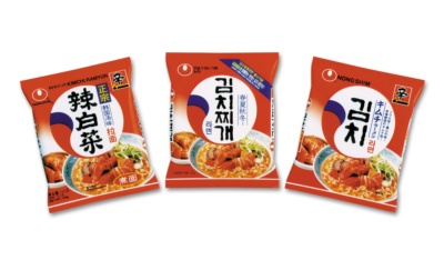 요것이 김치라면, 한국에서는 김치찌개라면으로 출시되었구요.
