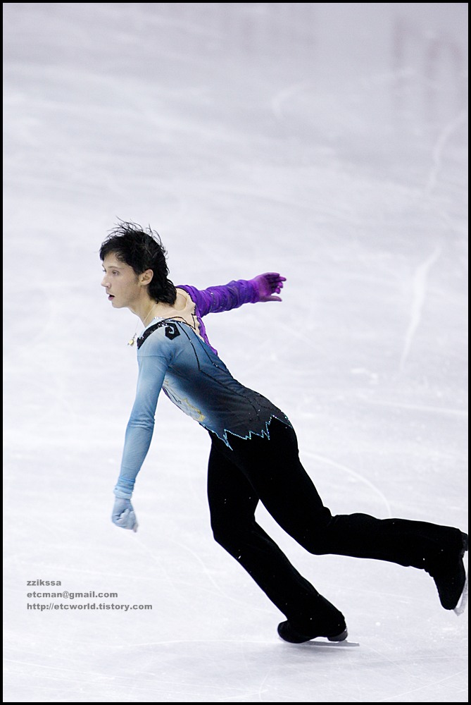 SBS ISU Grand Prix of Figure Skating Final Goyang Korea 2008/2009 2008/2009 SBS ISU 고양 피겨스케이팅 그랑프리 파이널 대회 Senior Men - Short Program Johnny WEIR