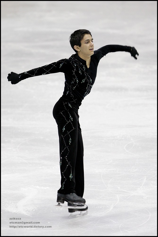 Armin MAHBANOOZADEH at 'SBS ISU Grand Prix of Figure Skating Final Goyang Korea 2008/2009' Junior Men - Short Program