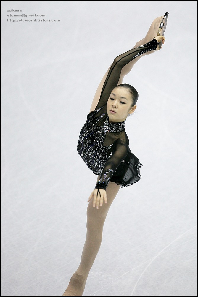 Yu-Na KIM (김연아) at 'SBS ISU Grand Prix of Figure Skating Final Goyang Korea 2008/2009' Senior Women - Short Program