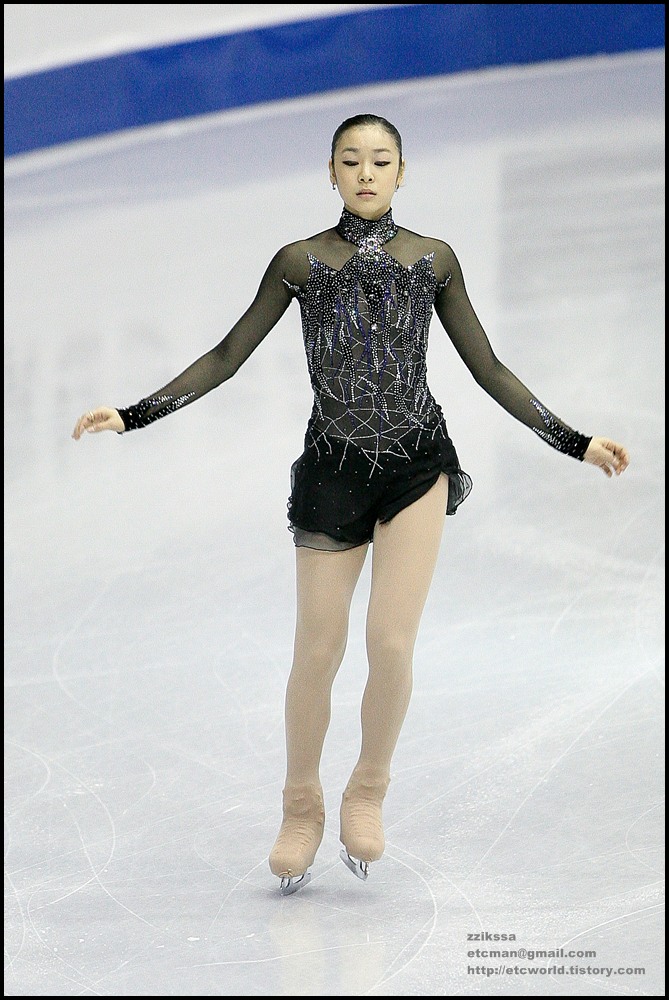 Yu-Na KIM (김연아) at 'SBS ISU Grand Prix of Figure Skating Final Goyang Korea 2008/2009' Senior Women - Short Program