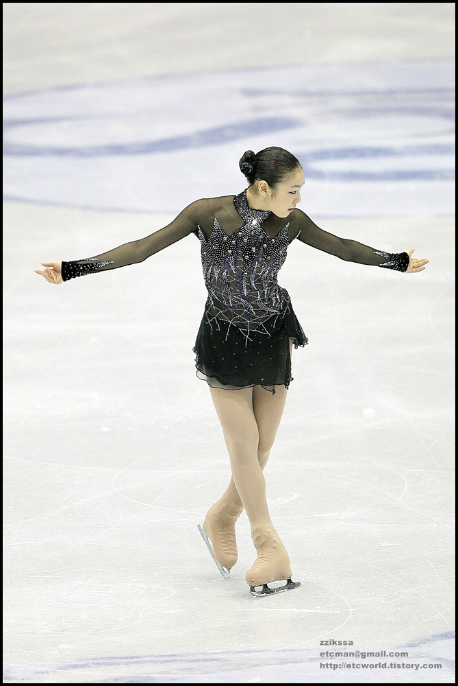 Yu-Na KIM (김연아) at 'SBS ISU Grand Prix of Figure Skating Final Goyang Korea 2008/2009' Senior Women - Short Program