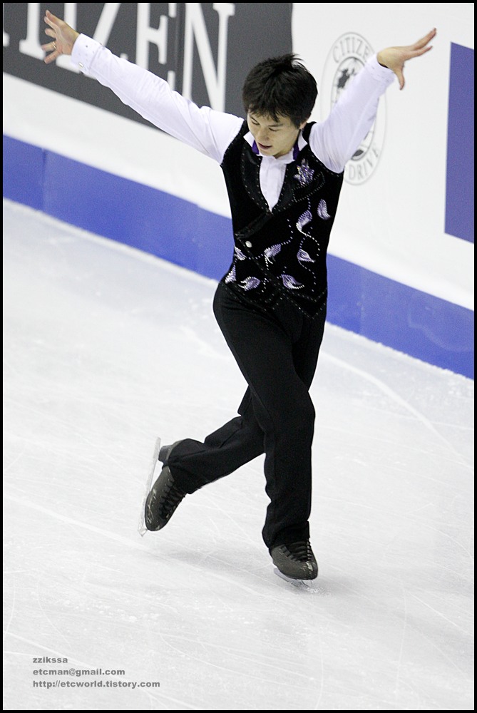 Patrick CHAN at 'SBS ISU Grand Prix of Figure Skating Final Goyang Korea 2008/2009' Senior Men - Short Program