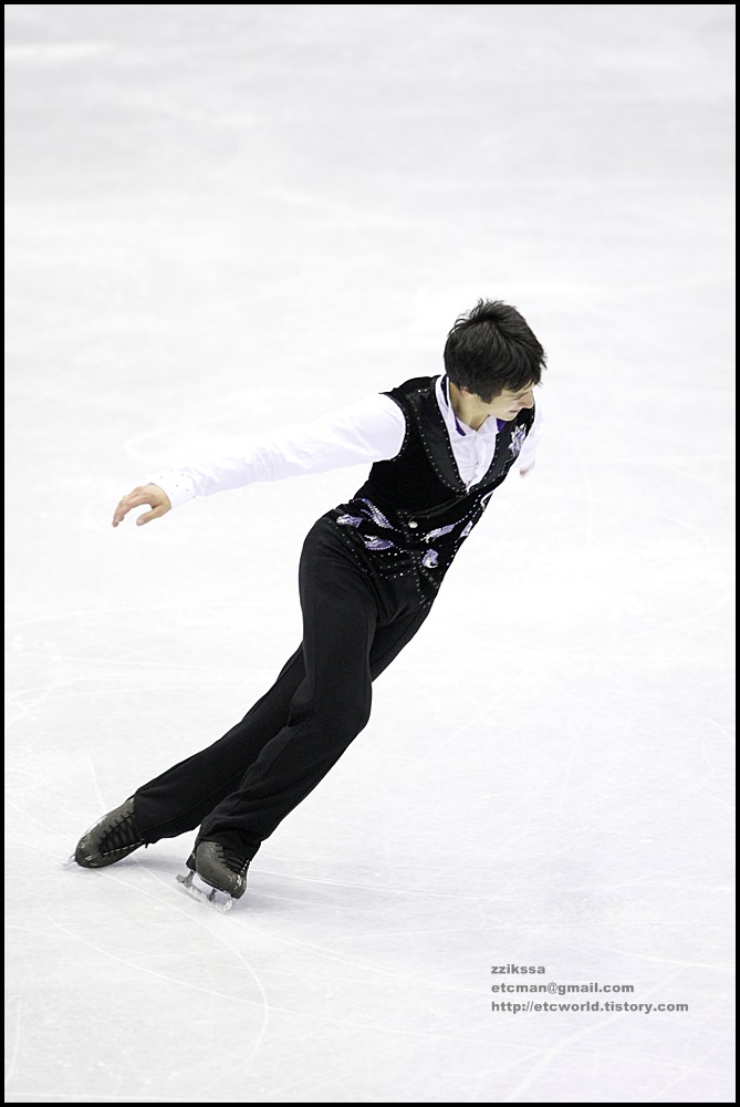 Patrick CHAN at 'SBS ISU Grand Prix of Figure Skating Final Goyang Korea 2008/2009' Senior Men - Short Program