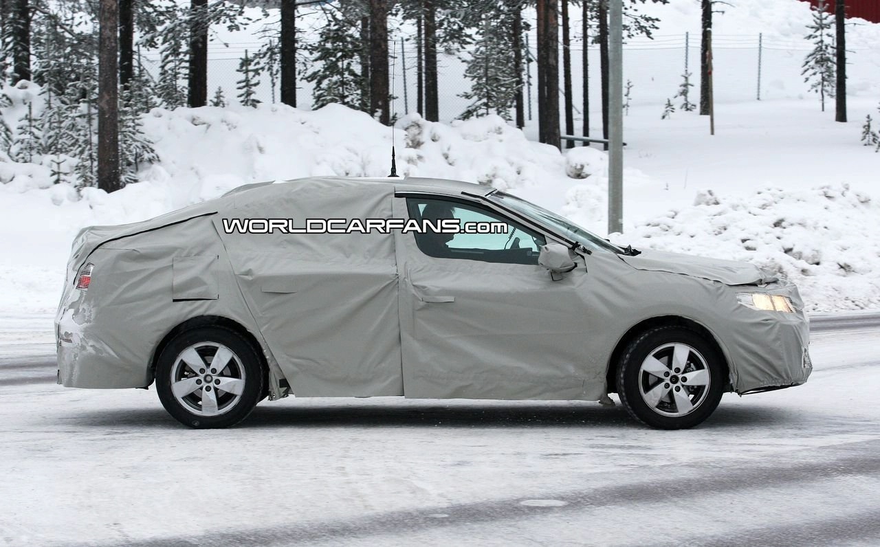 Renault Samsung SM3 L38 Spyshots