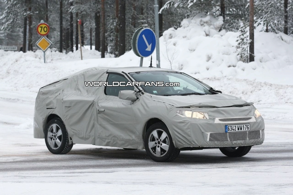 Renault Samsung SM3 L38 Spyshots