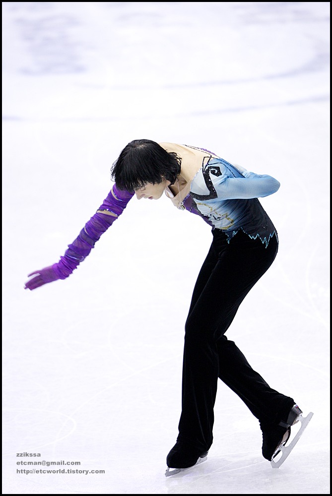 SBS ISU Grand Prix of Figure Skating Final Goyang Korea 2008/2009 2008/2009 SBS ISU 고양 피겨스케이팅 그랑프리 파이널 대회 Senior Men - Short Program Johnny WEIR