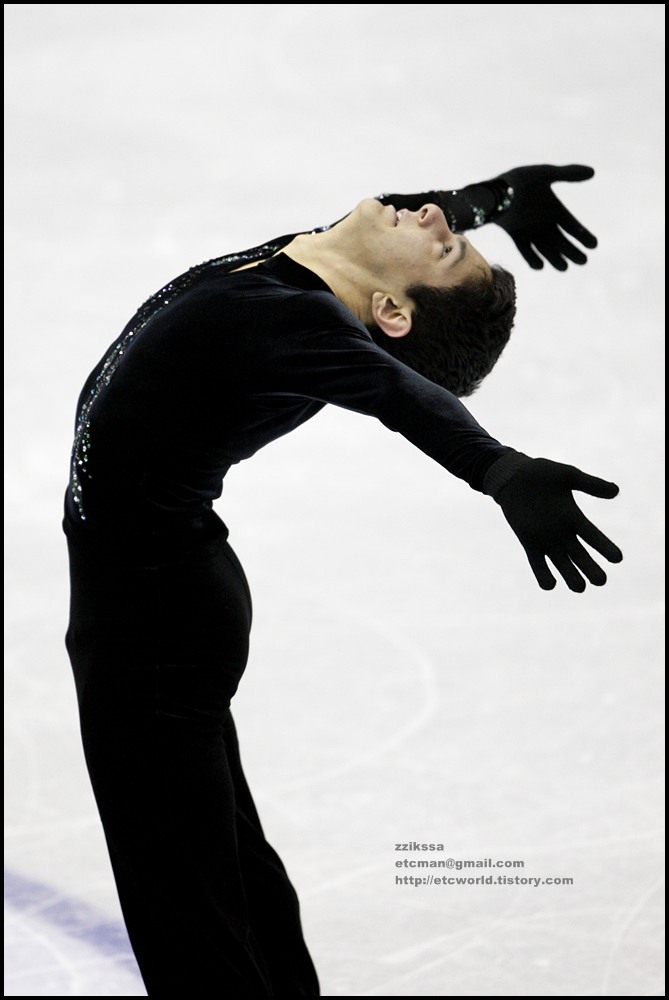 Armin MAHBANOOZADEH at 'SBS ISU Grand Prix of Figure Skating Final Goyang Korea 2008/2009' Junior Men - Short Program