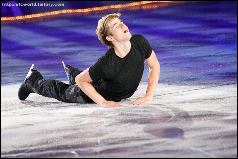 '현대카드슈퍼매치 Ⅶ - '08 Superstars on Ice'  2부에서 연기를 펼치는 제프리 버틀 (Jeffrey Buttle).