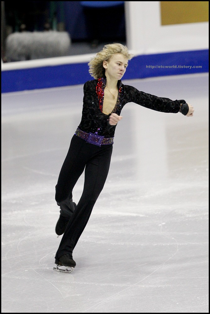 SBS ISU Grand Prix of Figure Skating Final Goyang Korea 2008/2009 2008/2009 SBS ISU 고양 피겨스케이팅 그랑프리 파이널 대회 Junior Men - Short Program Artur GACHINSKI