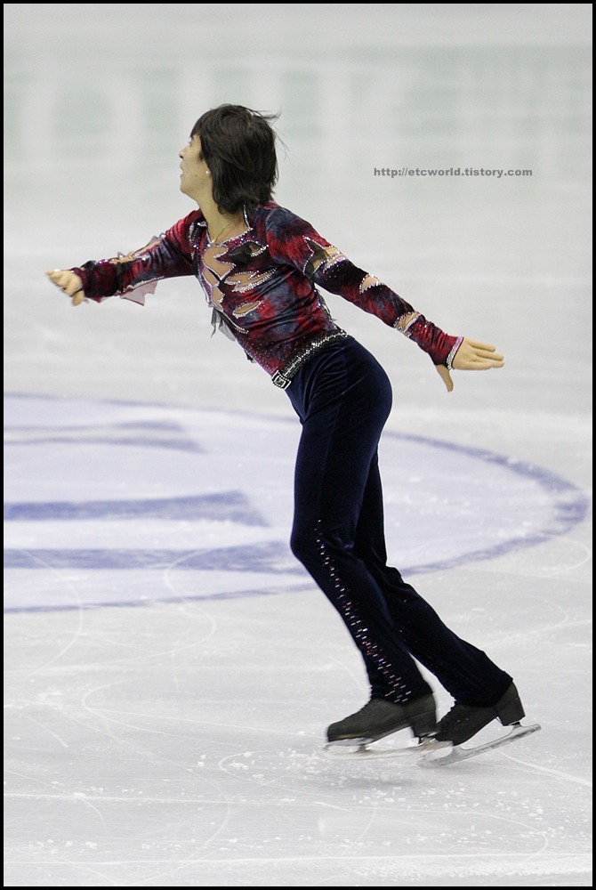 SBS ISU Grand Prix of Figure Skating Final Goyang Korea 2008/2009 2008/2009 SBS ISU 고양 피겨스케이팅 그랑프리 파이널 대회 Junior Men - Short Program Ivan BARIEV