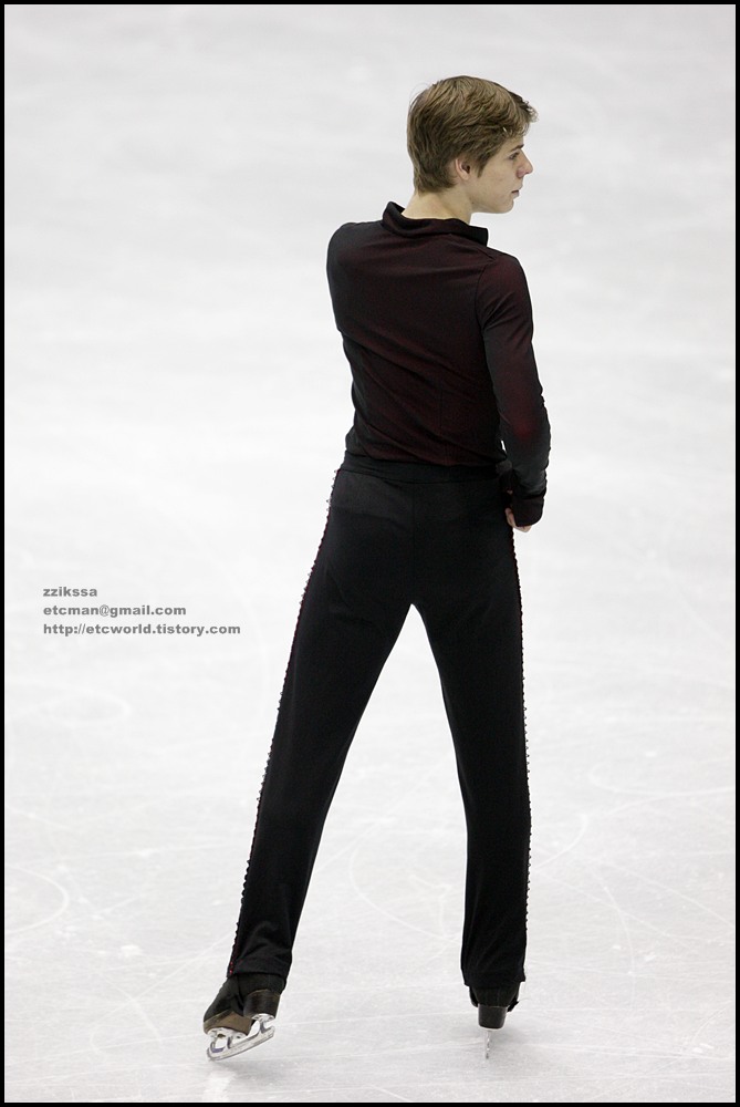 Richard DORNBUSH at 'SBS ISU Grand Prix of Figure Skating Final Goyang Korea 2008/2009' Junior Men - Short Program