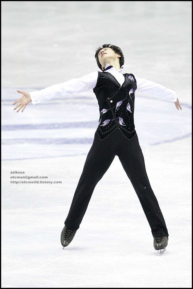 Patrick CHAN at 'SBS ISU Grand Prix of Figure Skating Final Goyang Korea 2008/2009' Senior Men - Short Program