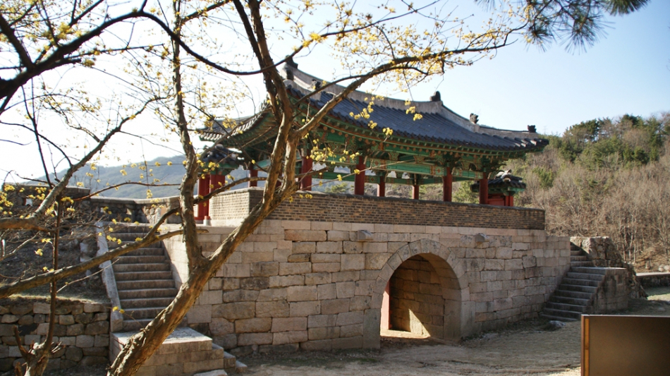 그정산성 서문
