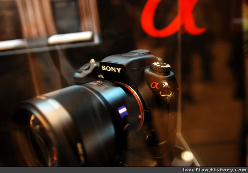 α700 런칭쇼