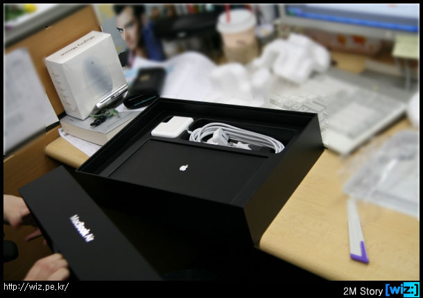 맥북 에어(Macbook Air) 박스 구성